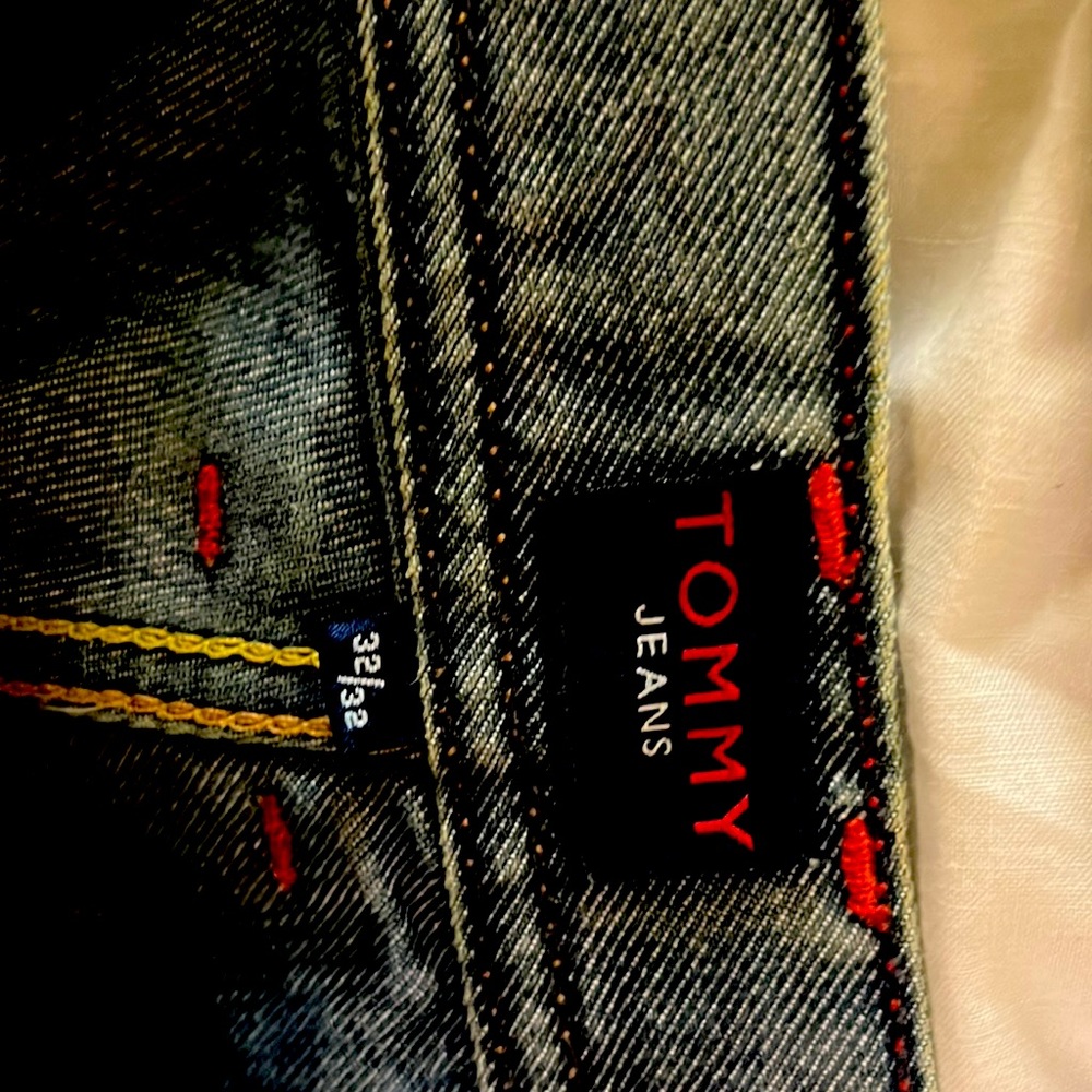 Tommy Hilfiger blue jeans carpenter jeans with red stitching not new / used